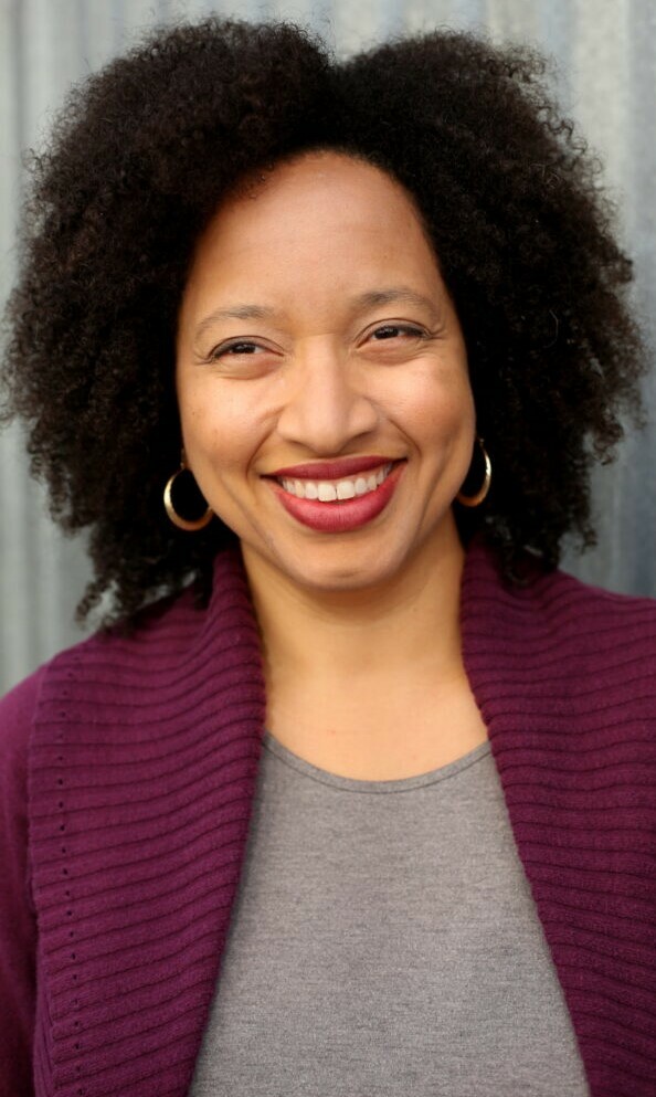 Alison Briscoe Smith Headshot cropped