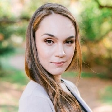 Macrina Dieffenbach Headshot